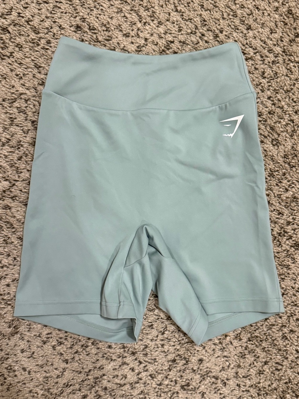 Gymshark Scrunch Bum High Rise Biker Shorts Sage Green Size Small NWOT